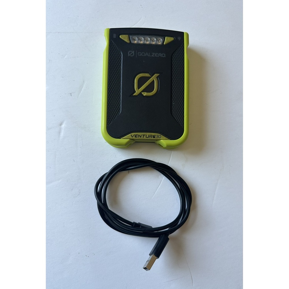Goal Zero Venture 30 22008 Black/Green Portable Dual USB Por 7800maH Power Bank